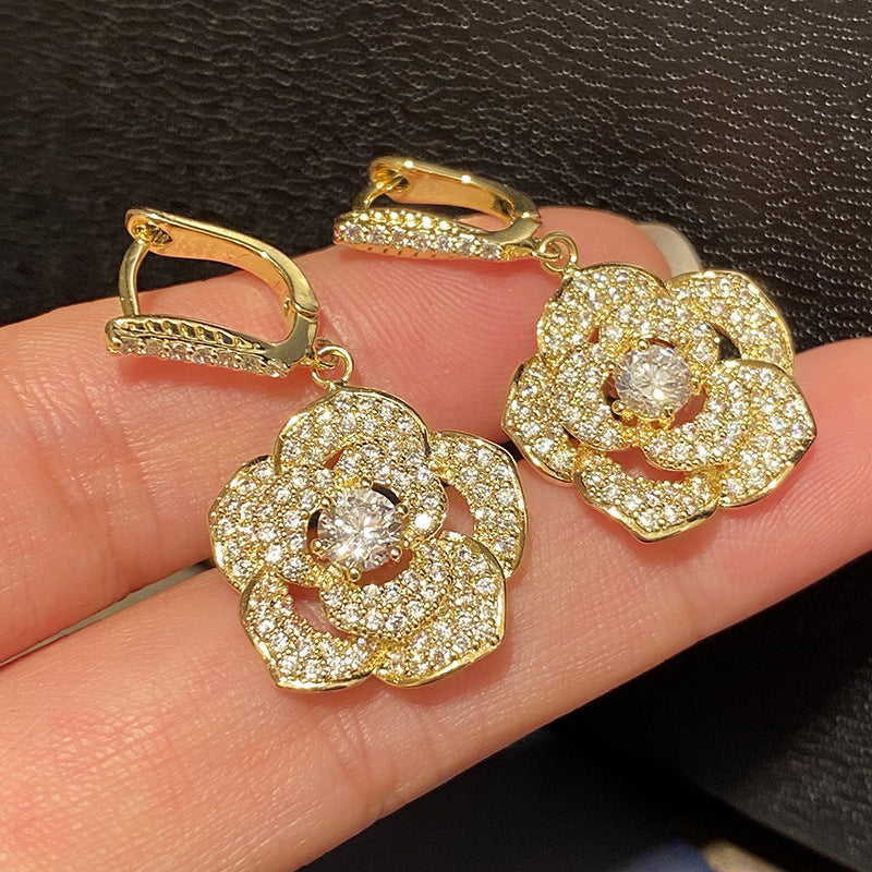Beautiful Earring with Unique Style