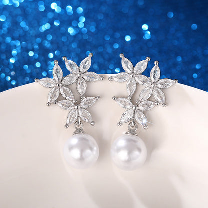 Classic Pearl Earring with Timeless Appeal