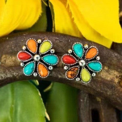Classic Earring with Timeless Appeal