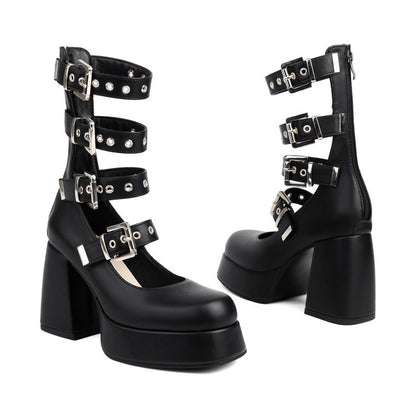 Graceful Orthopedic Boots for Modern Look