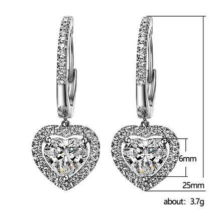 Charming Earring for Any Occasion