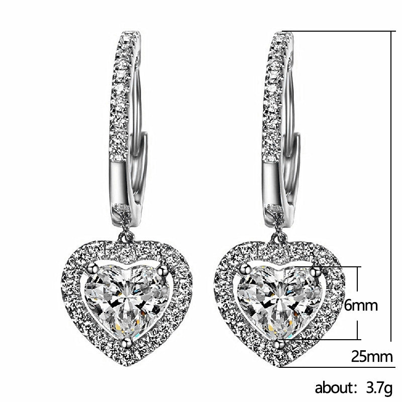 Charming Earring for Any Occasion