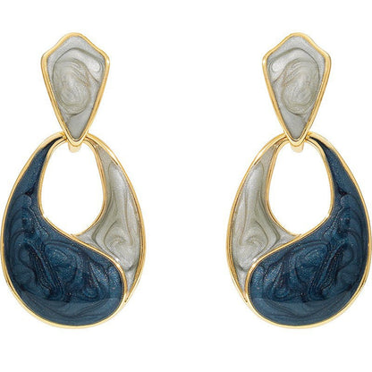 Stunning Earring for Daily Wear