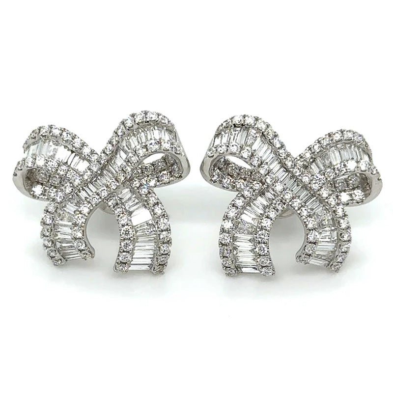 Elegant Earring for Every Occasion