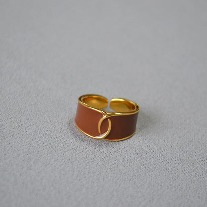 Romantic Gold Ring for Special Moments