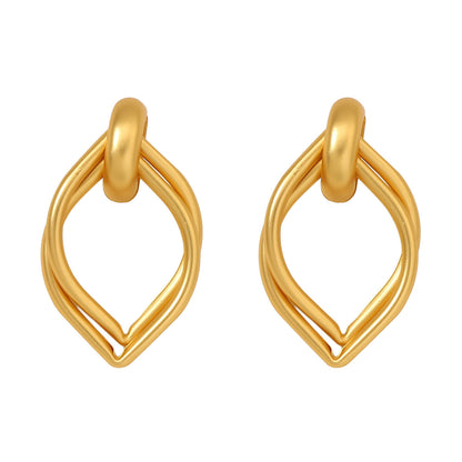 Romantic Earring for Special Moments