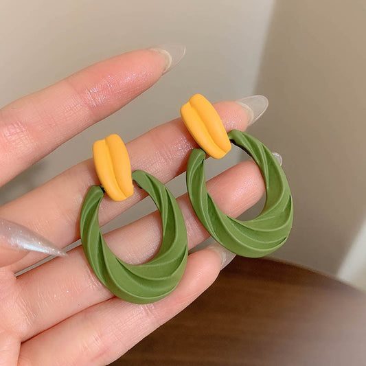 Beautiful Earring with Unique Style