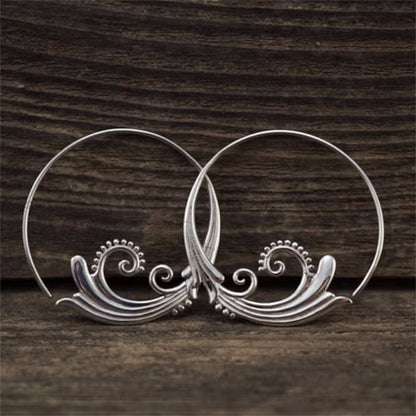 Beautiful Silver Earring with Unique Style