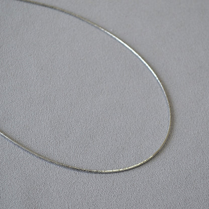 Romantic Gold Necklace for Special Moments