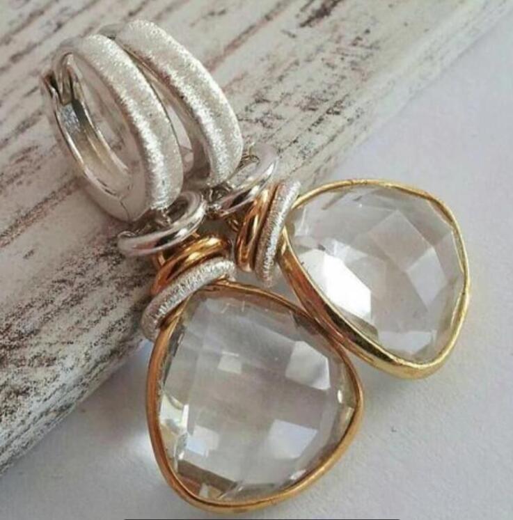 Classic Earring with Timeless Appeal