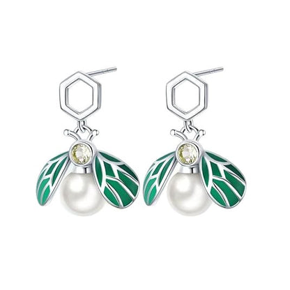 Delicate Artisan Gold Earring