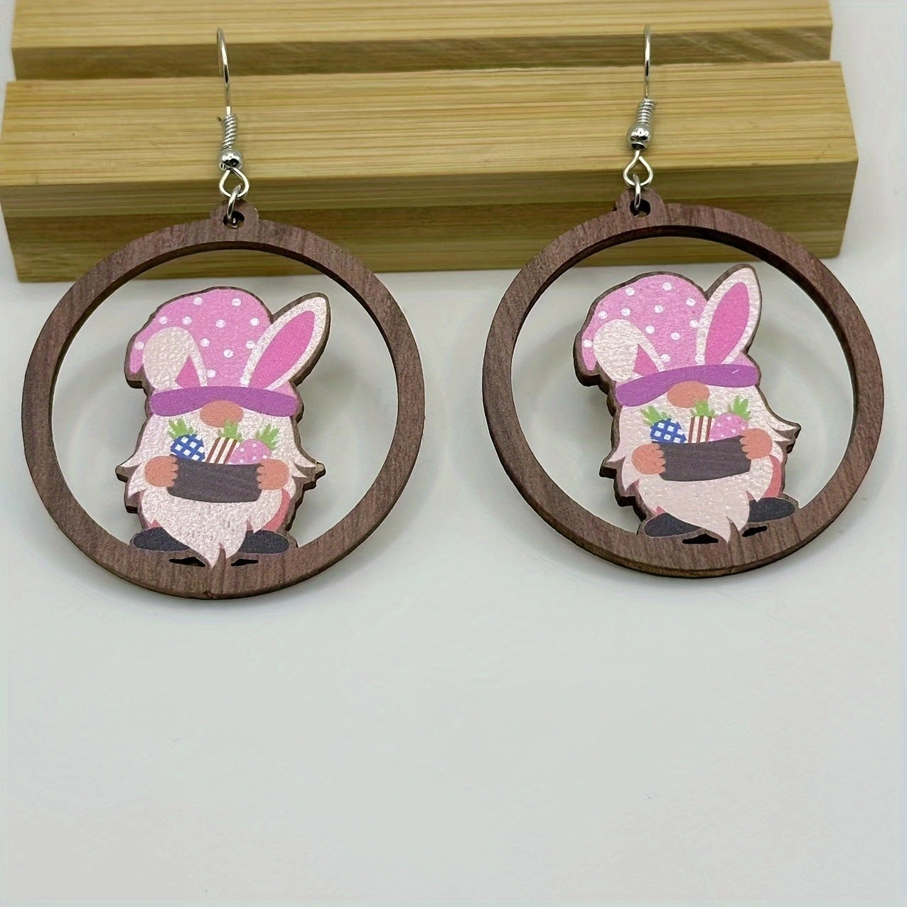 Charming Earring for Any Occasion