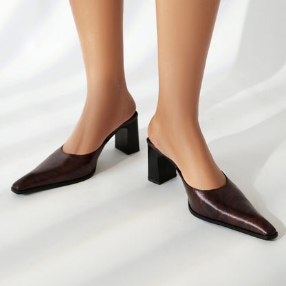 Graceful Orthopedic Sandals for Modern Look