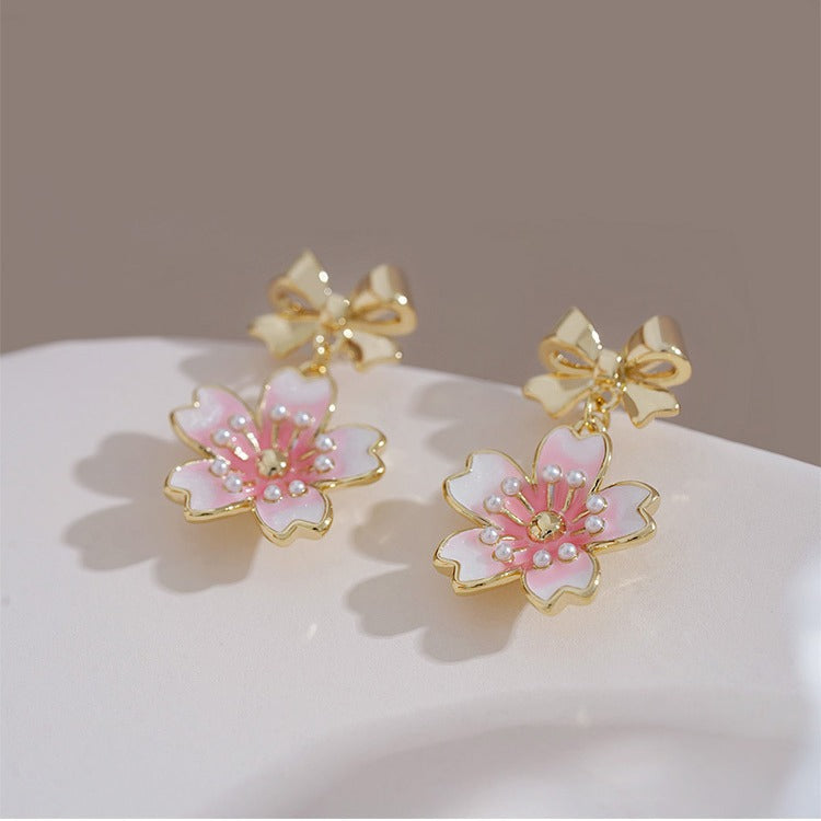 Delicate Artisan Gold Earring