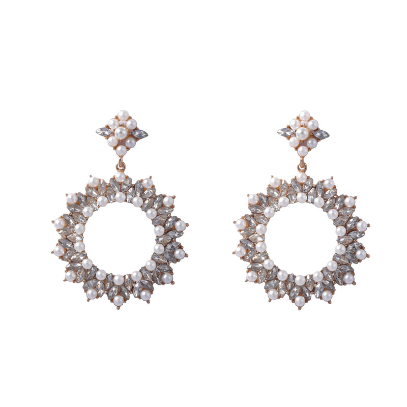Beautiful Pearl Earring with Unique Style