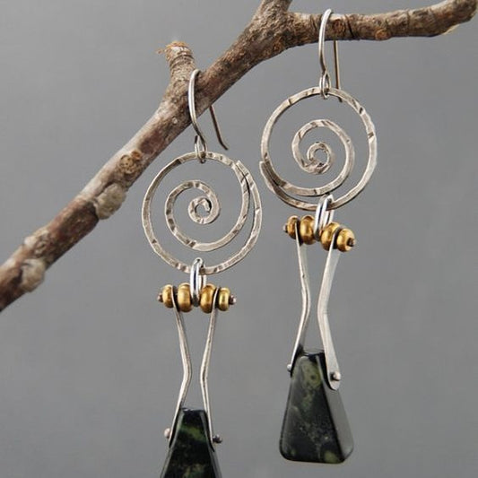 Charming Earring for Any Occasion
