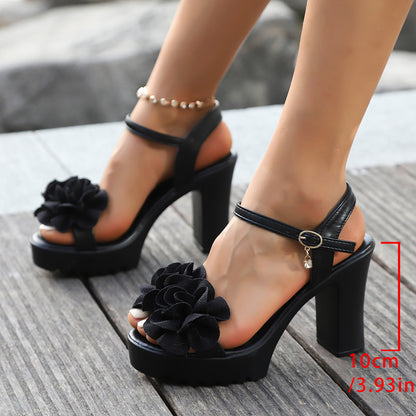 Graceful Orthopedic Sandals for Modern Look