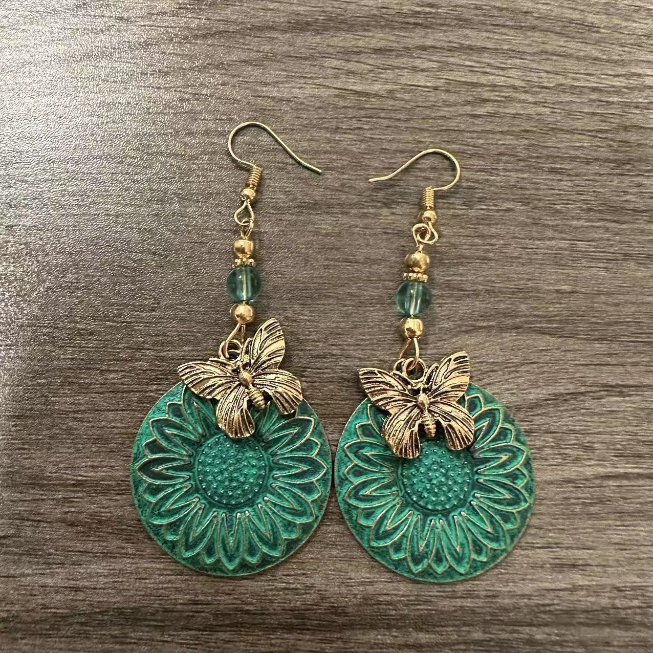 Beautiful Earring with Unique Style