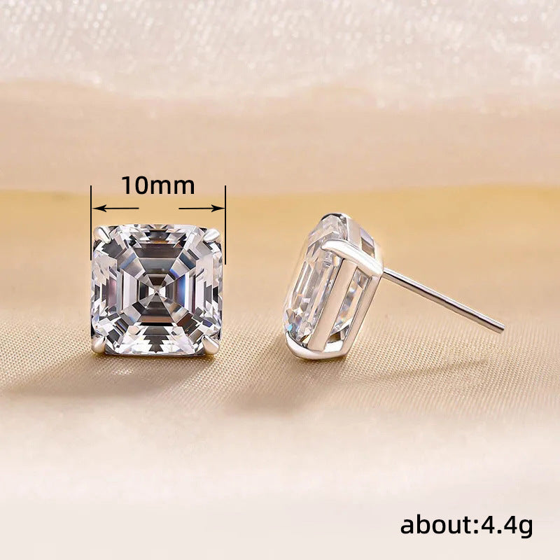 Classic Earring with Timeless Appeal