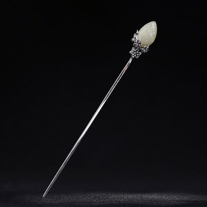 Classic Silver Piece with Timeless Appeal