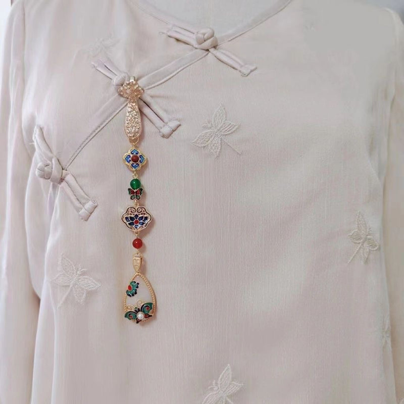 Charming Pendant for Any Occasion