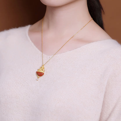 Classic Silver Necklace with Timeless Appeal