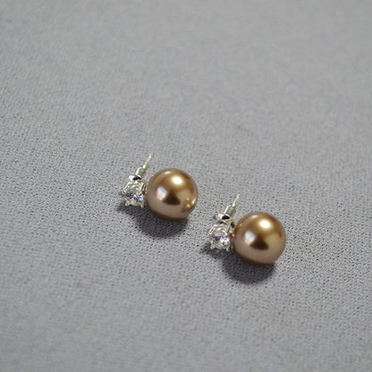 Romantic Silver Earring for Special Moments