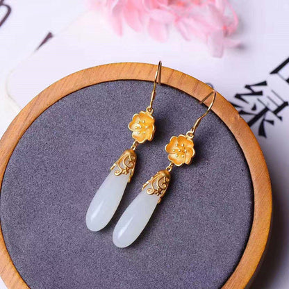 Vintage Handmade Gold Earring