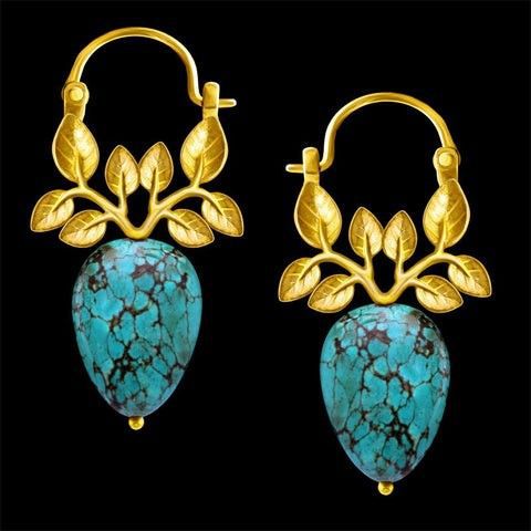 Classic Earring with Timeless Appeal