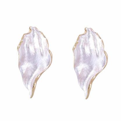 Elegant Piece for Every Occasion
