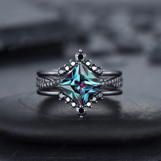 Beautiful Ring with Unique Style