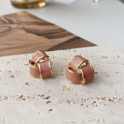 Classic Earring with Timeless Appeal