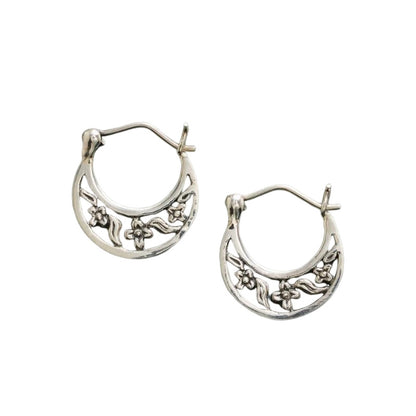 Classic Earring with Timeless Appeal