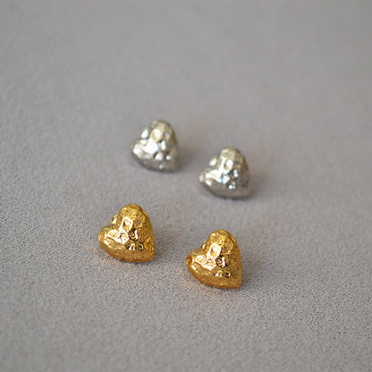 Charming Silver Earring for Any Occasion