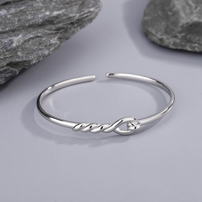 Beautiful Bracelet with Unique Style