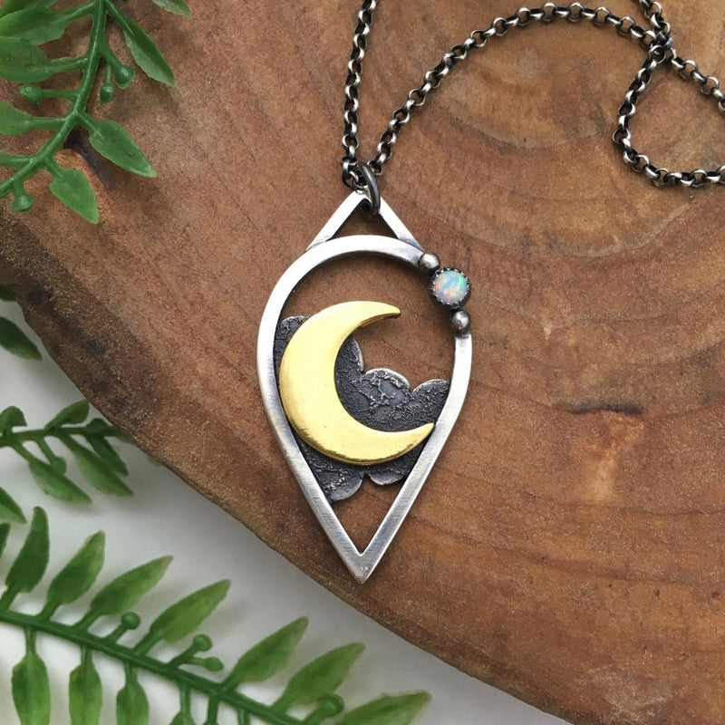 Charming Necklace for Any Occasion