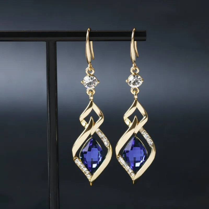Charming Earring for Any Occasion