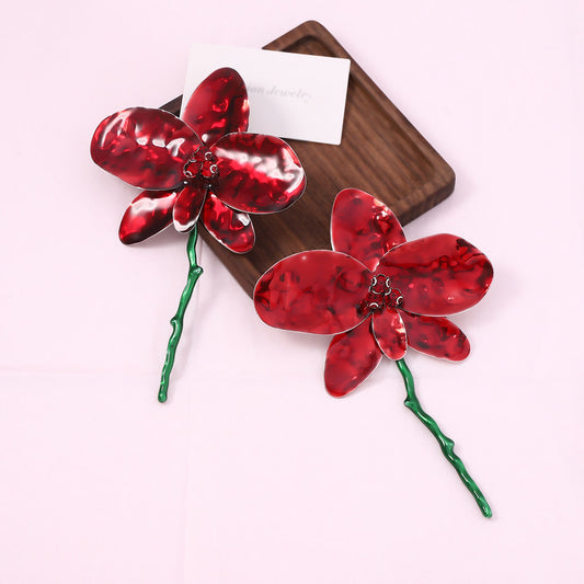 Classic Earring with Timeless Appeal
