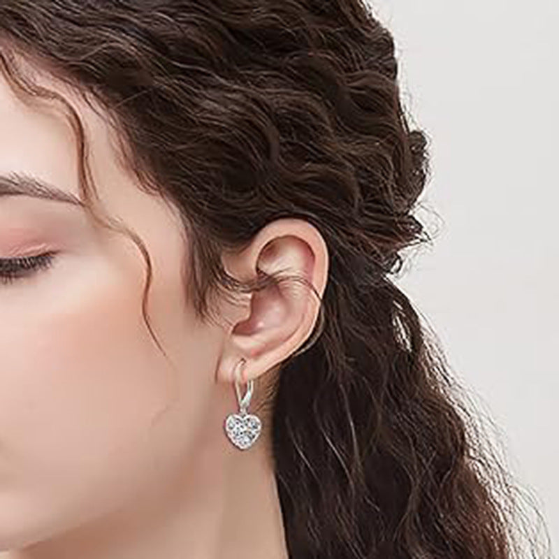 Charming Earring for Any Occasion