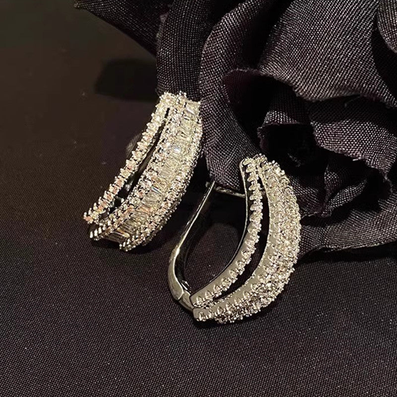 Beautiful Earring with Unique Style