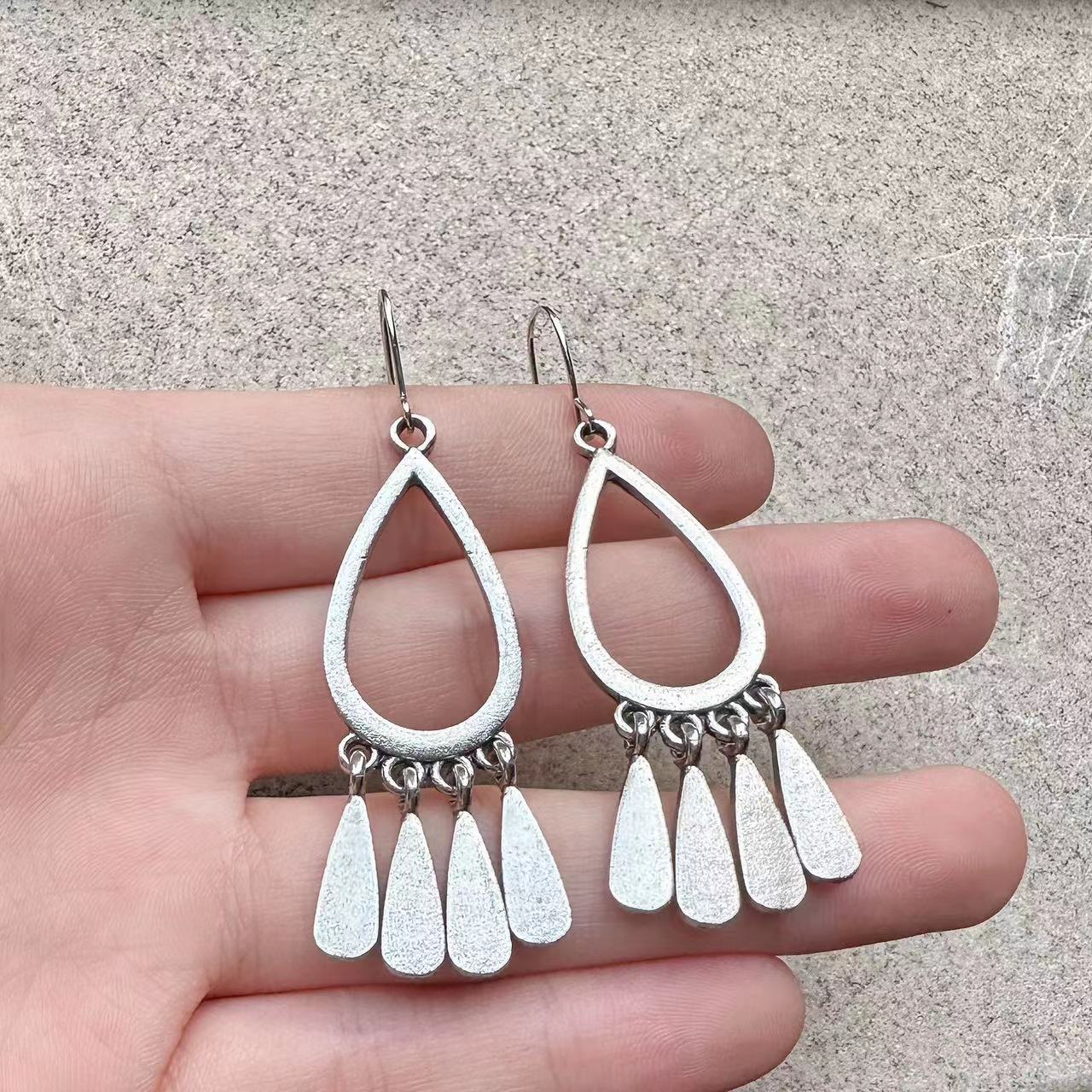 Stunning Earring for Daily Wear