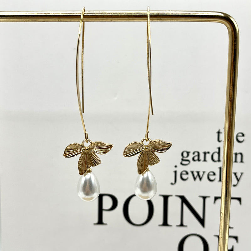 Charming Pearl Earring for Any Occasion