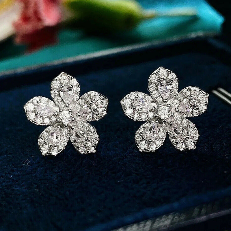 Romantic Earring for Special Moments