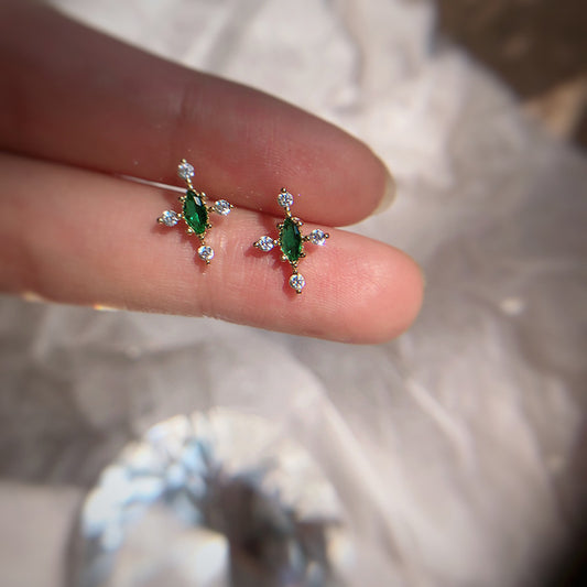 Romantic Earring for Special Moments