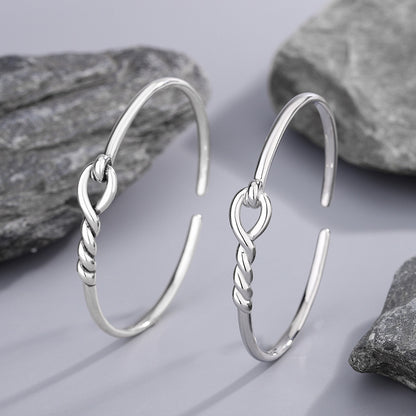 Beautiful Bracelet with Unique Style