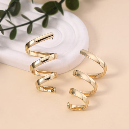 Classic Earring with Timeless Appeal