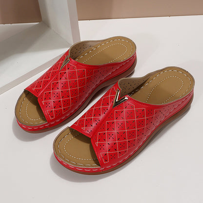 Chic Orthopedic Sandals with Unique Design