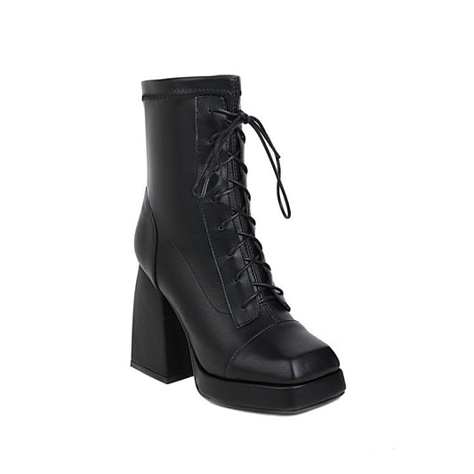 Graceful Orthopedic Boots for Modern Look