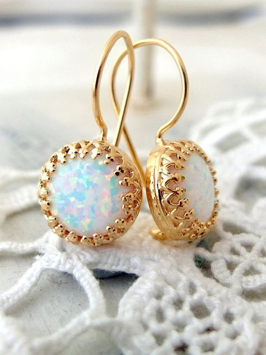 Delicate Artisan Gold Earring