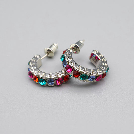 Charming Earring for Any Occasion